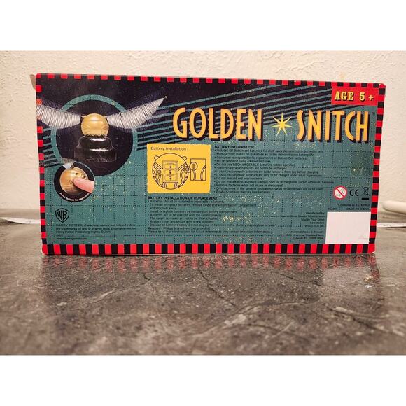 Moving Golden Snitch Universal Studios Wizarding World of Harry Potter - Picture 3 of 8